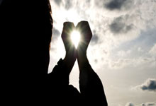 365完美:文化新观察·年度文化亮点丨扎根现实、创新表达,满足电影市场多样化需求.